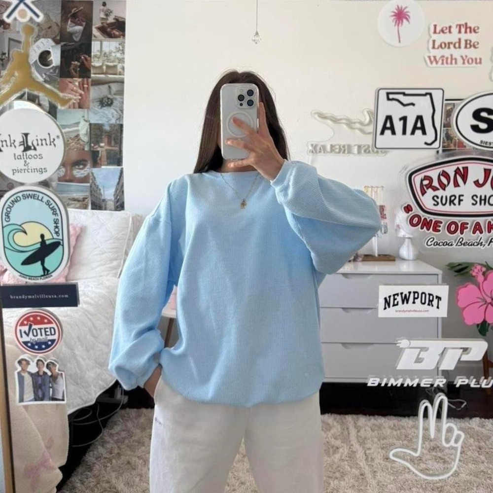 Corduroy beachy‎ sweatshirt